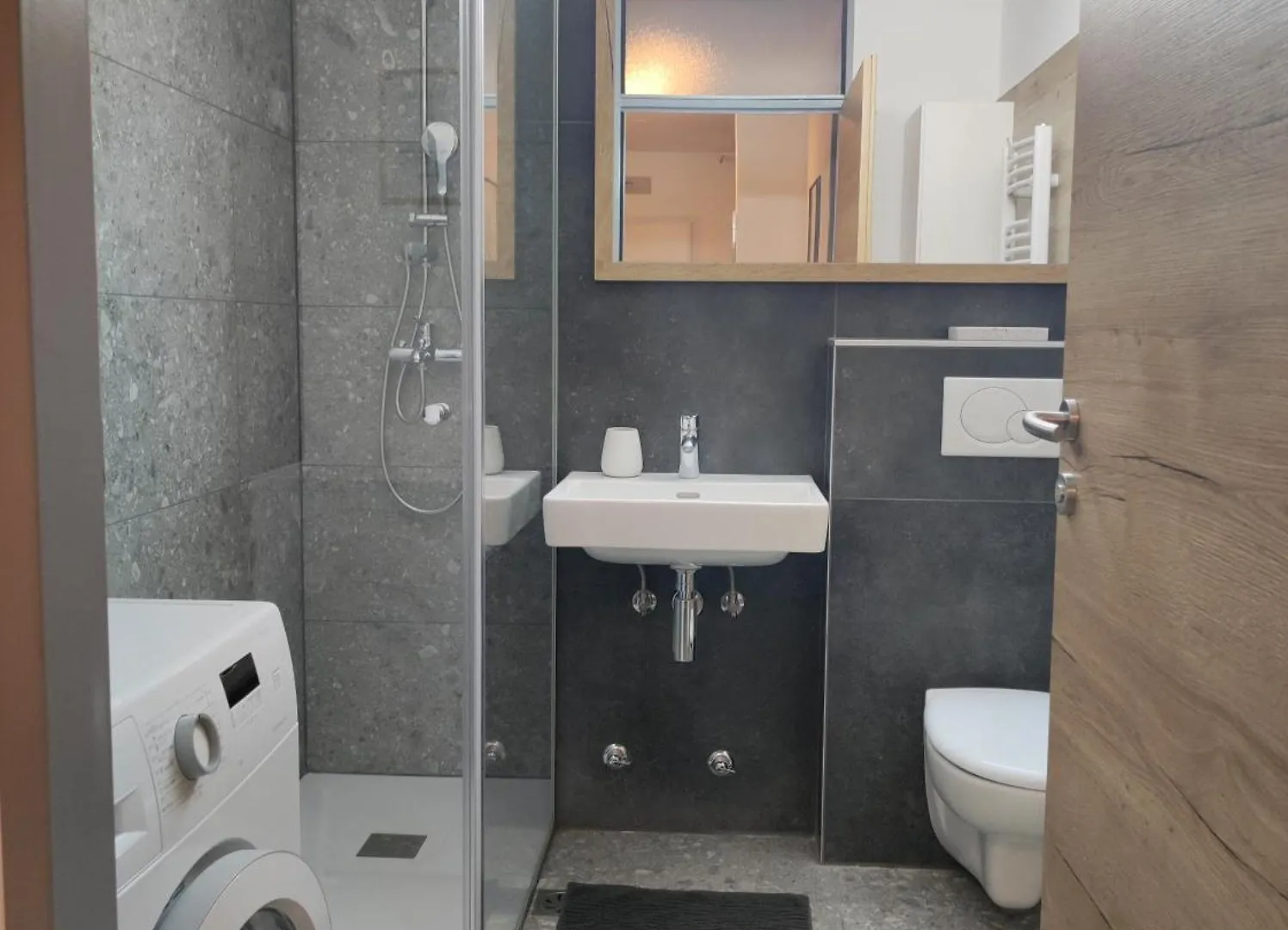Mcs Metro Residence Ljubljana